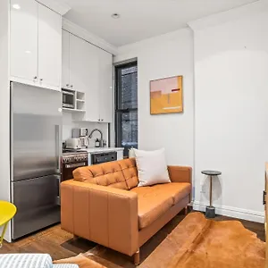Apartment Modern 3bd 1 Bath Escape, New York